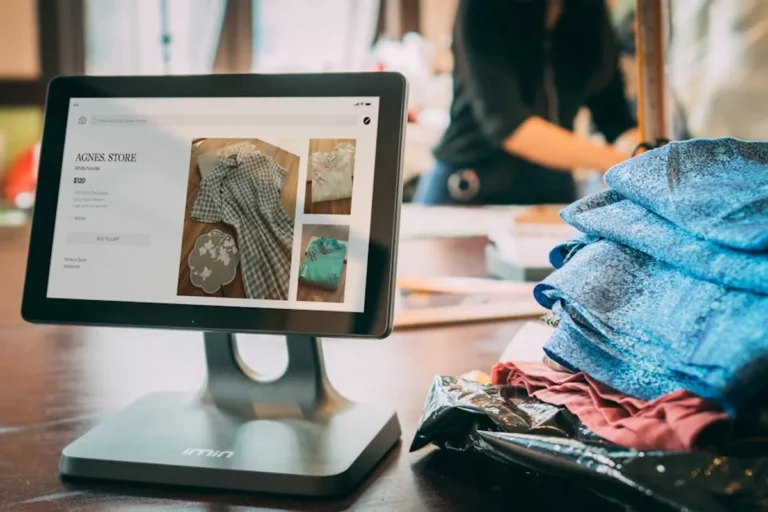 Bronwin Aurora: trends, use cases, and practical things to know