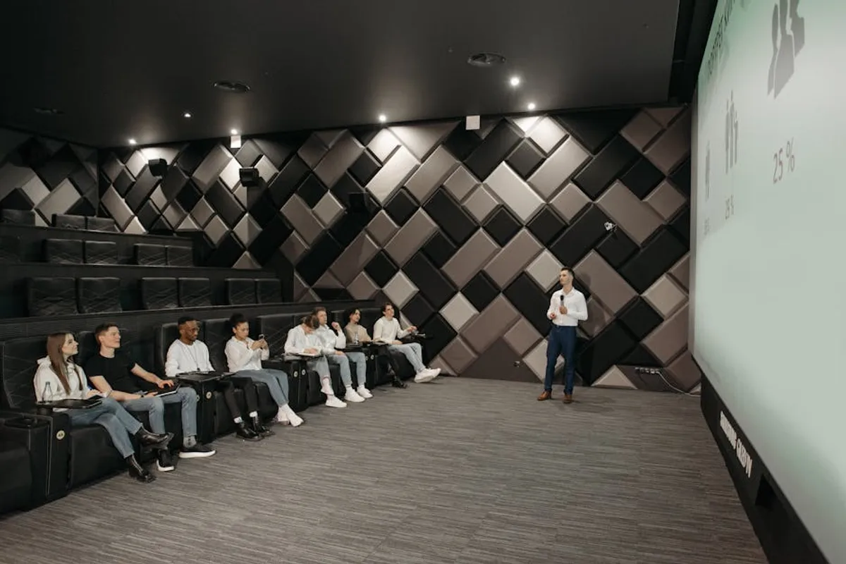 How to Pitch Entertainment Photos