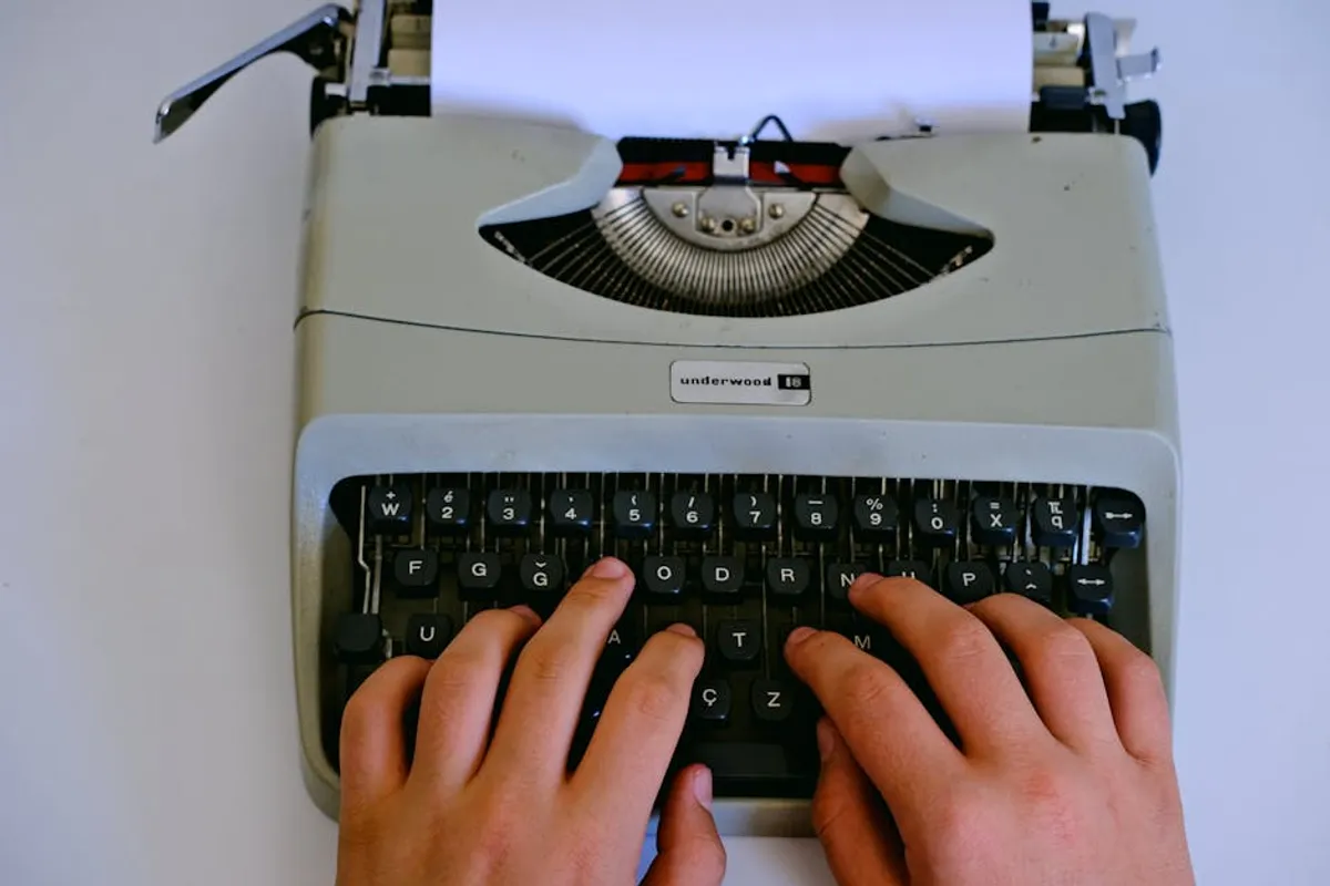How to Write About Art Without Using Empty Jargon
