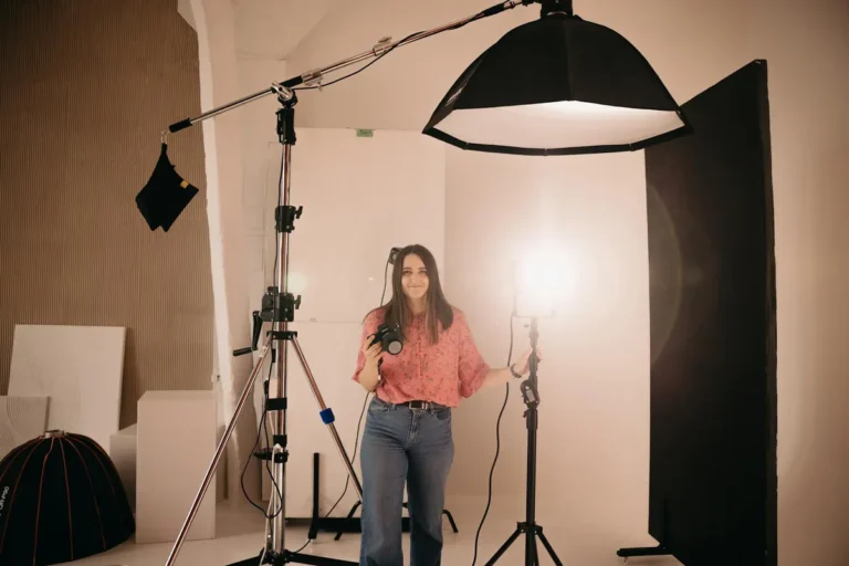 On Annie Leibovitz and the Photographer-as-Author Tradition