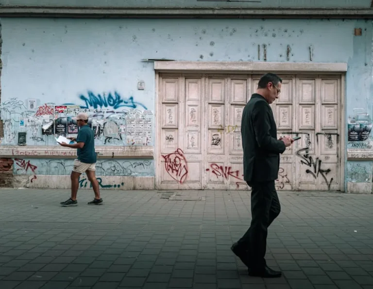 Street Art Guide: How Murals Shape Modern City Culture
